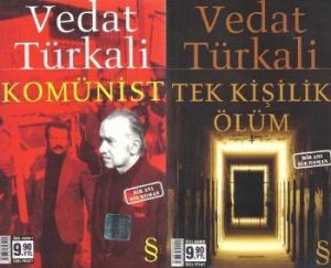 Tek Kişilik Ölüm Komünist (2 Kitap Birarada)                                                                                                                                                                                                                   