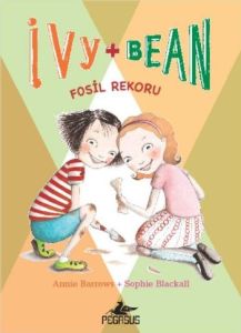 Ivy & Bean 3 - Fosil Rekoru                                                                                                                                                                                                                                    