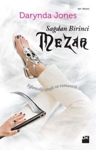Sağdan Birinci Mezar                                                                                                                                                                                                                                           