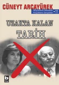 Uzakta Kalan Tarih Büyüklere Masallar - Küçüklere                                                                                                                                                                                                              