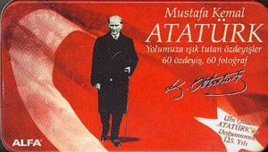 Mustafa Kemal Atatürk Yolumuza Işık Tutan Özdeyişl                                                                                                                                                                                                             